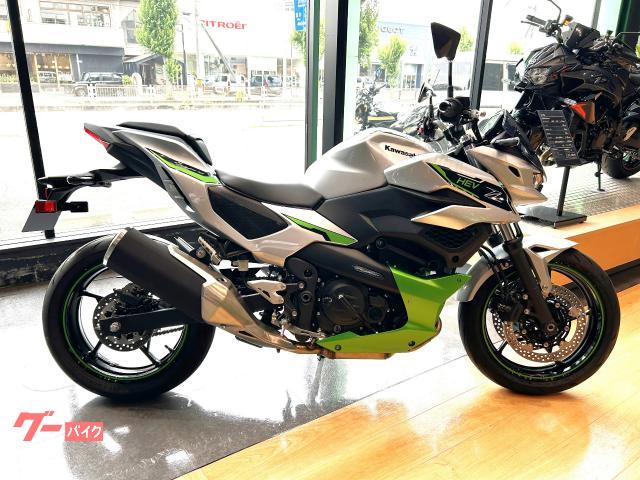 Ｚ７　Ｈｙｂｒｉｄ　ストロングハイブリッド・アイドリングストップ・ＡＢＳ搭載