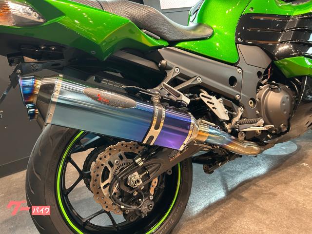 カワサキ Ninja ZX－14R スリップオンマフラー