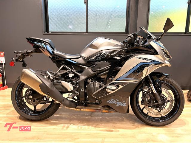 Ｎｉｎｊａ　ＺＸ−２５Ｒ　ＳＥ　トラコン・アシスト＆スリッパークラッチ・クイックシフター・エンジンスライダー・ＡＢＳ装備
