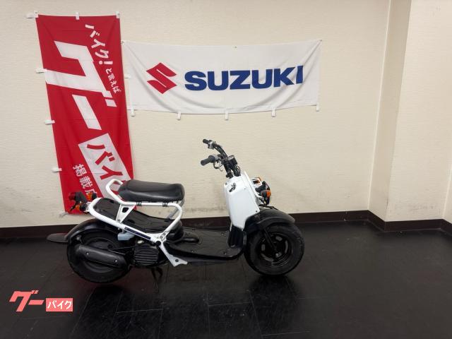 年末セール ホンダ ズーマー 実動即乗り可 4stキャブ車 ホンダ ズーマー 4ストロークキャブ車 新品バッテリー｜オート