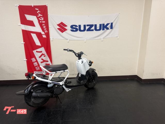 ズーマー　カモグリーン　バッテリー新品　ホンダ　4サイクル　原付バイク ホンダ ズーマー 4ストロークキャブ車 新品バッテリー｜オート