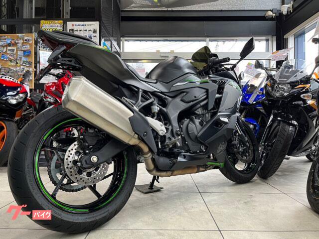 カワサキ Ｎｉｎｊａ ＺＸ－４Ｒ ＳＥ スクリーン ＥＴＣ クイック 