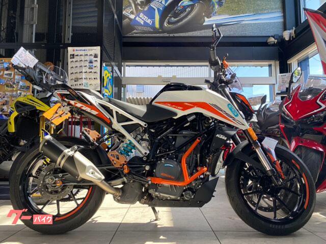 ＫＴＭ ３９０デューク ナイトロンリアサス スクリーン ステップ エンジンガード バーエンドミラー ＥＴＣ ＵＳＢ｜モトフィールド ドッカーズ  大阪寝屋川 （ＭＦＤ大阪寝屋川）｜新車・中古バイクなら【グーバイク】