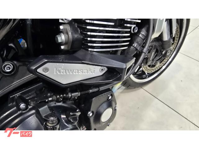 カワサキ Z900RS エンジンスライダー オーバーレーシング