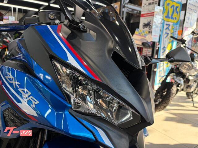 カワサキ ニンジャZX－4R ZX－4R マフラー タンクカバー
