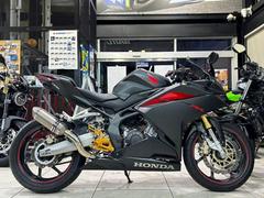 ホンダ　ＣＢＲ２５０ＲＲ　ＭＣ５１　マットガンパウダーブラックメタリック　バックステップ　レバー　フィラーキャップ