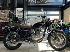 カワサキ　Ｗ２５０　Ｗシリーズ　前後タイヤ新品