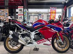ホンダ　ＣＢＲ２５０ＲＲ　前後ＡＢＳ　ＥＴＣ　ＯＥＶＲ　Ｒｅｃｉｎｇ　エンジンスライダー　盗難防止アラーム
