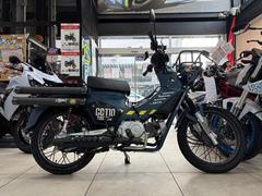 ホンダ　クロスカブ１１０　クロスカブ１１０　ガンクラフトデモカー　カスタムペイント　フェンダーカット　キャリア　ロッドホルダー　ＵＳＢ