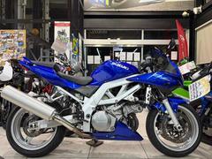 スズキ　ＳＶ１０００Ｓ　ＳＶ１０００Ｓ　ＶＴ５４Ａ　バックステップ　スクリーン　ミラー　レバー　グリップヒーター　フェンダーレス　ＥＴＣ