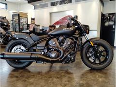 ＩＮＤＩＡＮ　スカウト　ボバー　ＭＹ２０２５　ＬＩＭＩＴＥＤ＋ＴＥＣＨ　ブラックスモーク　リモートキー　フル液晶メーター　ＲＩＤＥモード搭載