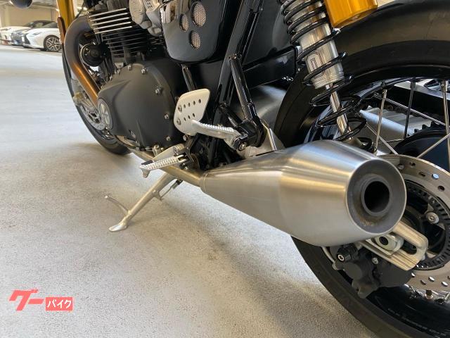 TRIUMPH スラクストン1200RS TRIUMPH スラクストン1200RS
