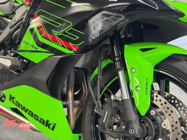 カワサキ Ninja ZX-4RR 純正フレームスライダー カワサキ Ninja ZX-4RR 純正フレームスライダー