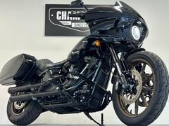 ＨＡＲＬＥＹ−ＤＡＶＩＤＳＯＮ　ＦＸＬＲＳＴ　ソフテイル　ローライダーＳＴ　ＴＨＲＡＳＨＩＮライザー　ＣＯＢＲＡマフラー　クラッシュバー　ＳＷＣシート　ＨＤＭＣ