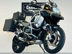 ＢＭＷ　Ｒ１２５０ＧＳ　Ａｄｖｅｎｔｕｒｅ　純正３点パニア　ＥＴＣ　フォグランプ　ヘルメットホルダー　ヘッドライトプロテクター