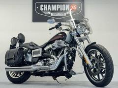 ＨＡＲＬＥＹ−ＤＡＶＩＤＳＯＮ　ＦＸＤＬ　ローライダー　ナビ　ＬＥＤライト　社外サス　エンジンガード　サドルバッグ　その他カスタム多数