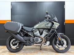 ＨＡＲＬＥＹ−ＤＡＶＩＤＳＯＮ　パンアメリカ１２５０スペシャル　ノーマル車　サイドパニアケース　ナックルガード　ＥＴＣ２．０