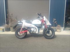 ホンダ　モンキー１２５