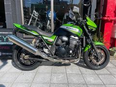 カワサキ　ＺＲＸ１２００　ＤＡＥＧキャンディライム　ＮＥＷタイヤ装着　フェンダーレス　ＭＲＡスクリーン