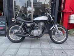 ヤマハ　ＳＲ４００アルミタンク流線トラッカータイル　カスタムマフラー　メーター　タンク　ハンドルフルカスタム
