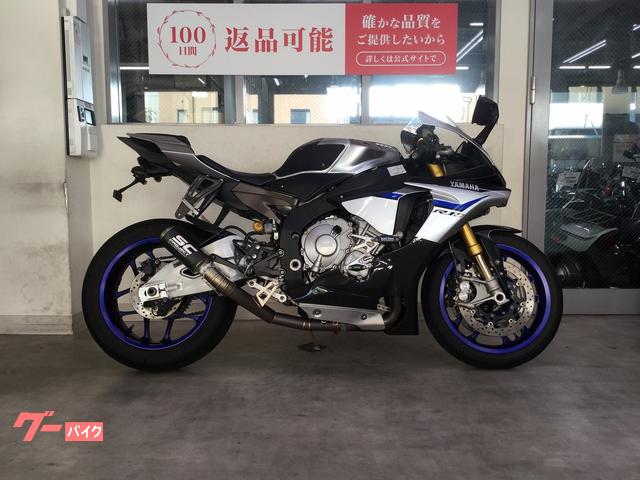 ＹＺＦ−Ｒ１Ｍ　マフラー　エンジンスライダー　ＵＳＢ電源　メットホルダー　赤キーあり