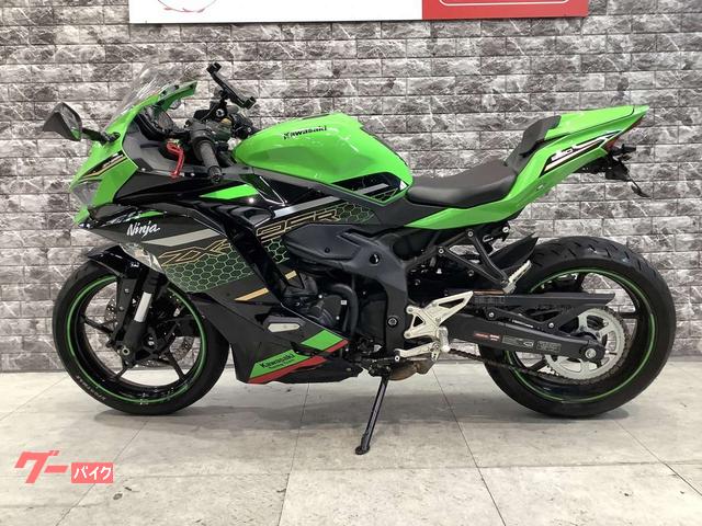 カワサキ Ninja ZX－25R SP忠男サイレンサー AGRAS