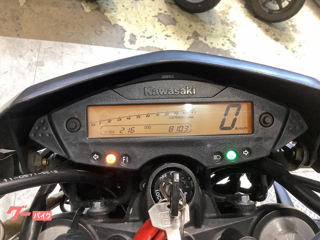 カワサキ Dトラッカー125 前後タイヤ新品 インジェクション USB