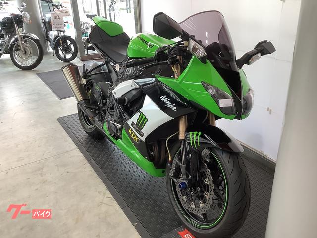 カワサキ Ninja ZX－10R カーボンカバー フェンダーレス