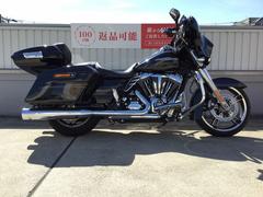 ＨＡＲＬＥＹ−ＤＡＶＩＤＳＯＮ　ＦＬＨＸＳ　ストリートグライドスペシャル　マフラー　エアクリ　トップケース　ミラー