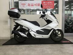 ホンダ　ＰＣＸ１５０　スマートキー　スペアあり　２０１８年モデル　ＡＢＳ　グリップヒーター　リアボックス　スクリーン　ナックルガード