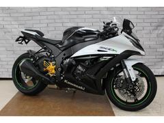 カワサキ　Ｎｉｎｊａ　ＺＸ−１０Ｒ