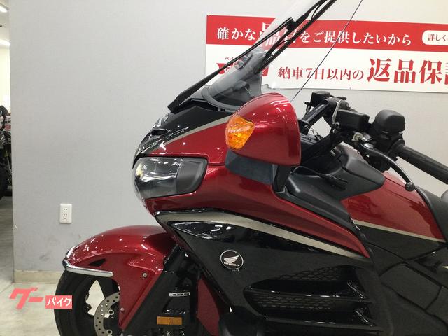 ホンダ ゴールドウイング ＧＬ１８００ ２０１５年式モデル ４０周年限定カラー 特別仕様｜バイク王 京都松井山手店｜新車・中古バイクなら【グーバイク】