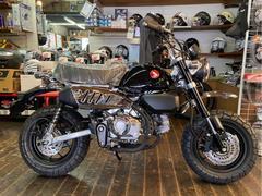 ホンダ　モンキー１２５　シーンシルバーメタリック