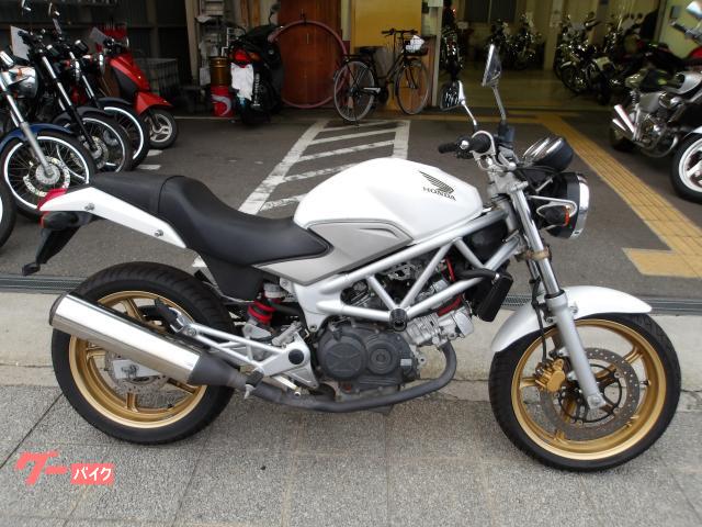 ＶＴＲ２５０　２００９年モデル　インジェクション　水冷２気筒エンジン