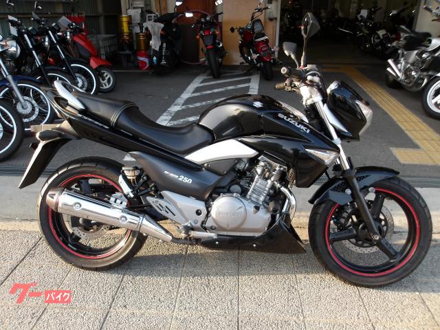 ＧＳＲ２５０　２０１２年モデル　インジェクション　水冷２気筒エンジン