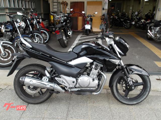 ＧＳＲ２５０　２０１２年モデル　インジェクション　水冷２気筒エンジン