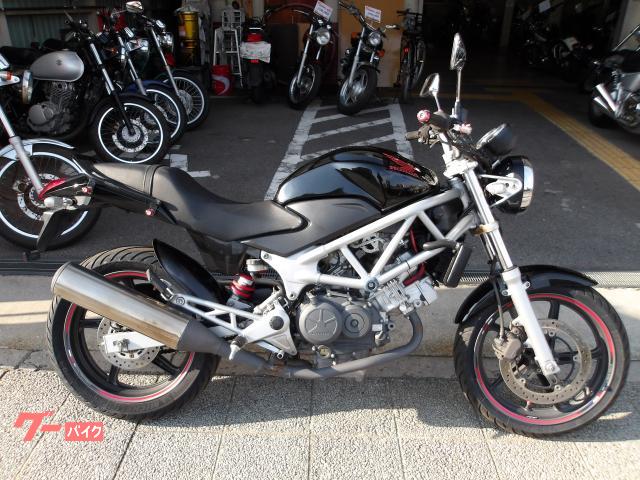 ＶＴＲ２５０　２００９年モデル　インジェクション　水冷２気筒エンジン