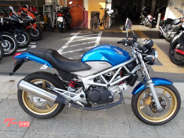 ＶＴＲ２５０　２００９年モデル　インジェクション　水冷２気筒エンジン