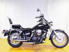 ヤマハ　ドラッグスター２５０　２０１１年モデル　キャブレター　空冷２気筒エンジン搭載