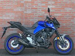 ヤマハ　ＭＴ−０３（３２０ｃｃ）　ＰＲＵＮＵＳスリップオンマフラー　スポーツスクリーン　スライダー　ＥＴＣ車載器　ＵＳＢ電源　装着