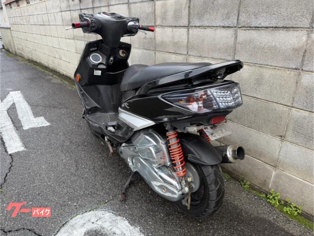 ヤマハ シグナスX SR 台湾モデル 2型 RKRSE 125cc