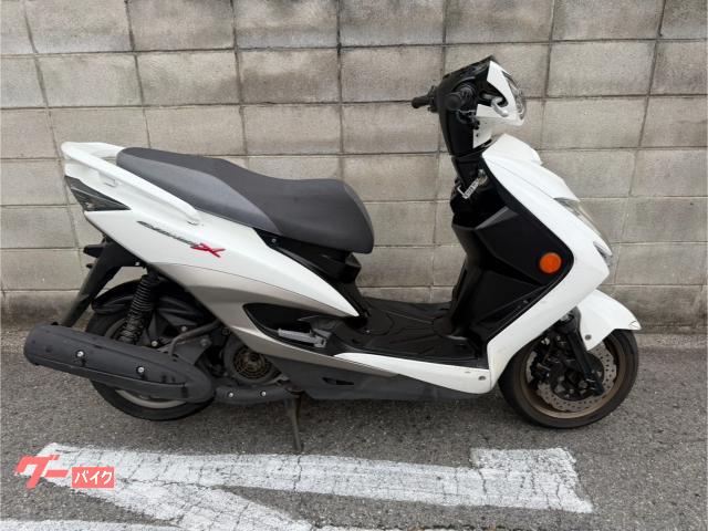 ヤマハ シグナスX SR 3型 SE44J 国内モデル 125cc ヤマハ シグナスX SR 3型 SE44J 国内モデル 125cc