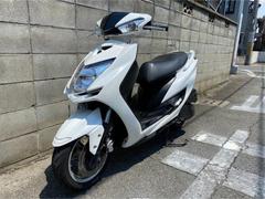 ヤマハ　シグナスＸ　ＳＲ　シグナス１２５ｘ−３　４型　ＣｙｇｎｕｓＸ　頸戦