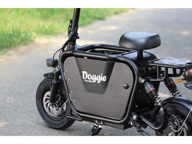 E-CarryBike Doggie本体マットブラックオプションアクセサリー付き ドギー E－CarryBike Doggie マットブラック 新車
