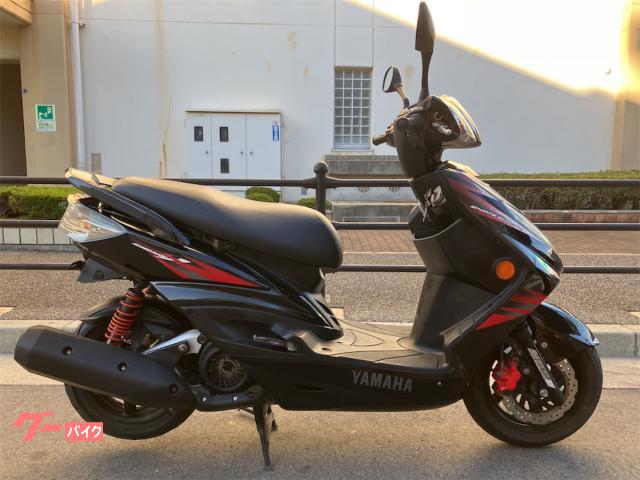 シグナスＸ　台湾モデル　ハザード機能　格納ステップ