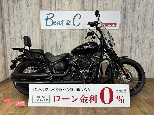 ＦＸＢＢ　ソフテイルストリートボブ■バッテリー新品■デタッチャブルラゲッジラック付きＣＣバー■エンジンガード■スクリーン