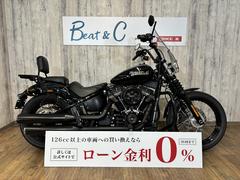 ＨＡＲＬＥＹ−ＤＡＶＩＤＳＯＮ　ＦＸＢＢ　ソフテイルストリートボブ■バッテリー新品■デタッチャブルラゲッジラック付きＣＣバー■エンジンガード■スクリーン