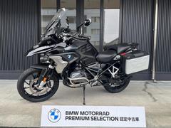 ＢＭＷ　Ｒ１２５０ＧＳ　トリプルブラック　前後カメラ付ドラレコ　パニアケース　ミラー　クイックシフター　グリップヒーター　シートヒーター
