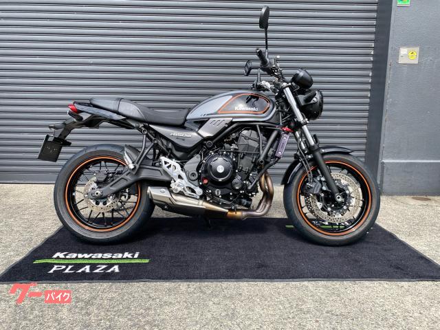 Ｚ６５０ＲＳ　２０２２年モデル　ＡＥＬＬＡ製カスタムパーツ多数装着　ワンオーナー車　メタリツクムーンダストグレー