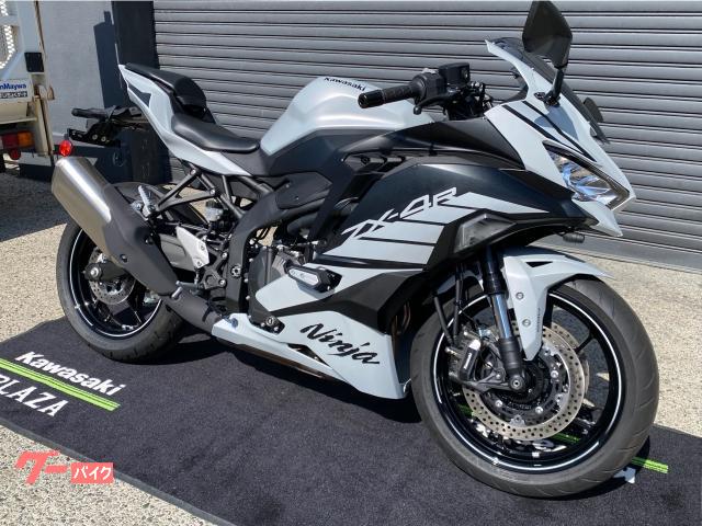 カワサキ Ninja ZX－4R SE 2025年モデル GPS